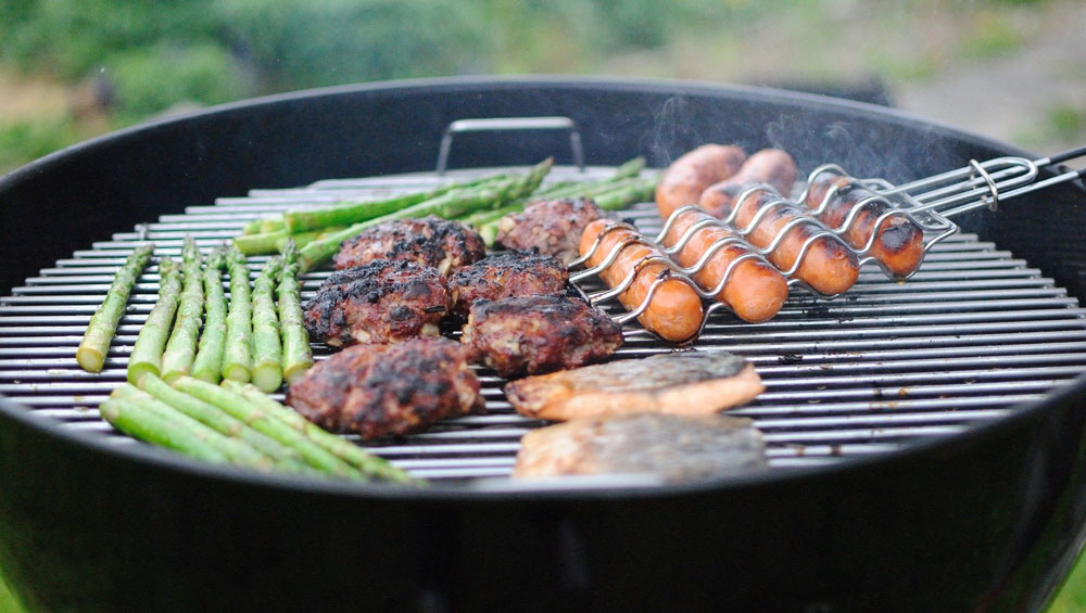 Barbecuing Tips and Tricks - Liberty Homes